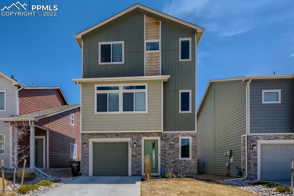 793 Grissom Dr., Colorado Springs, CO 80915