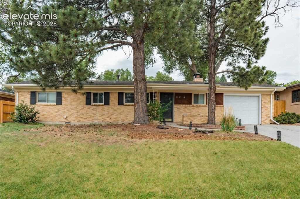 1009 Parkview Blvd., Colorado Springs, CO 80905