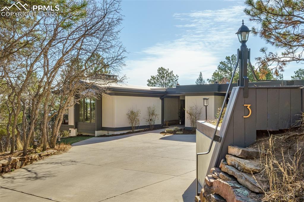 3 Sanford Rd., Colorado Springs, CO 80906