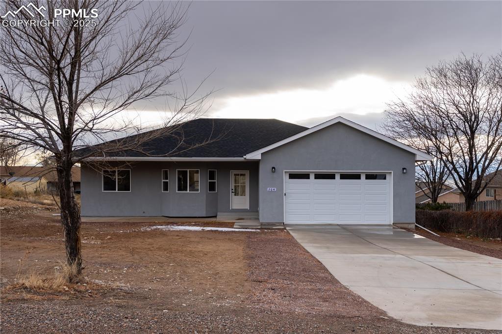 264 W Laurue Ln., Pueblo West, CO 81007