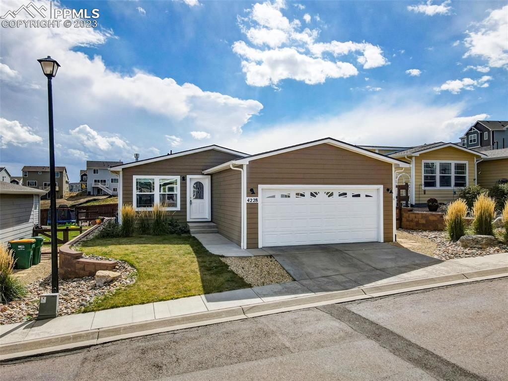 4228 Gray Fox Heights, Colorado Springs, CO 80922