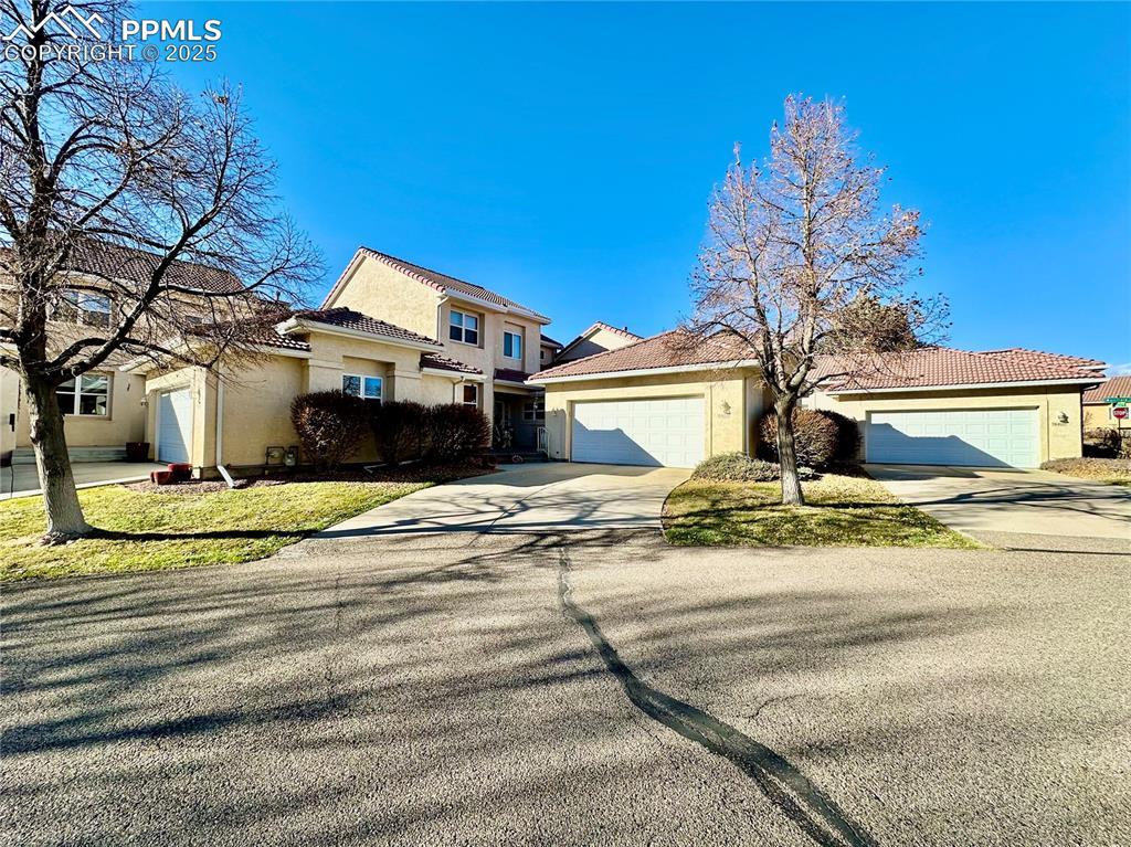 4402 Turnberry Crest, Pueblo, CO 81001