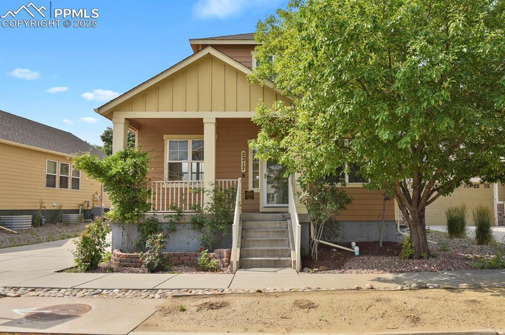 2217 St Claire Dr., Colorado Springs, CO 80910
