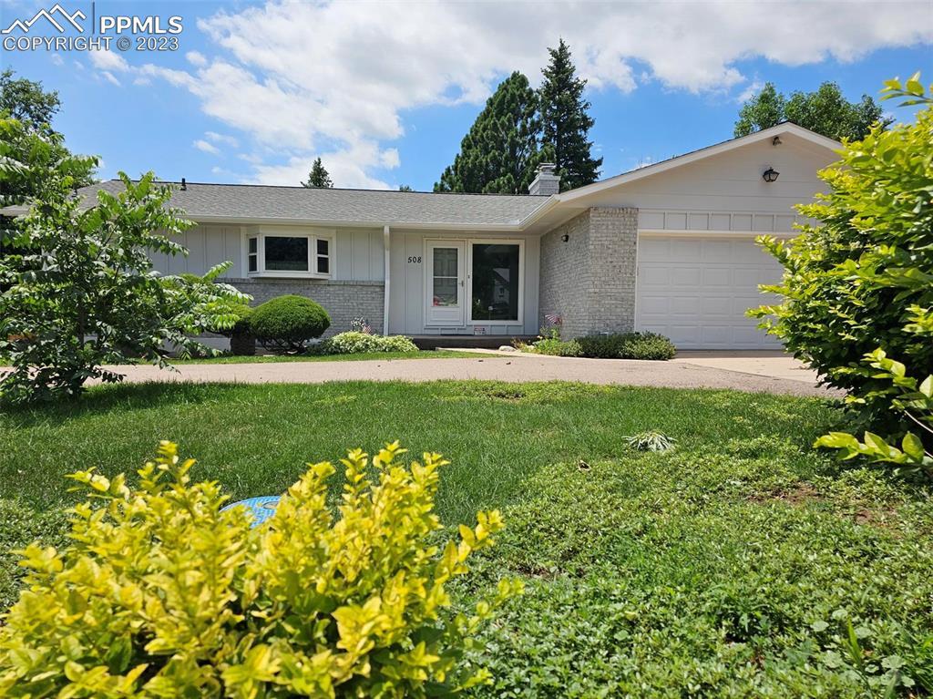 508 Crestridge Ave., Colorado Springs, CO 80906