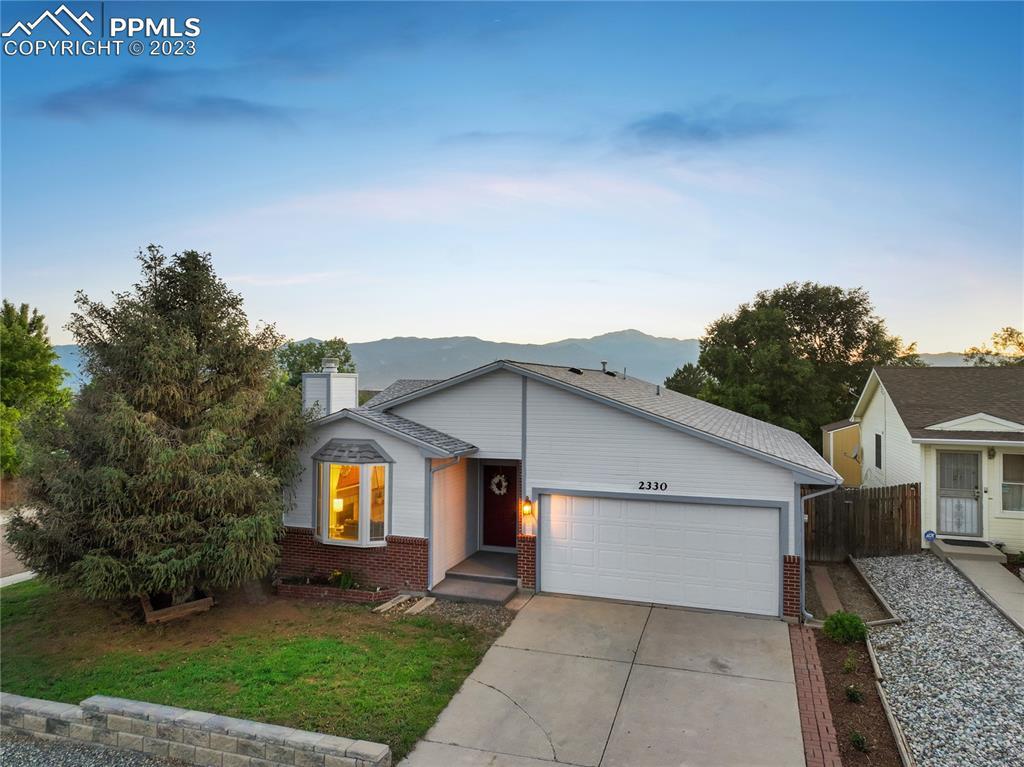 2330 Calistoga Dr., Colorado Springs, CO 80915