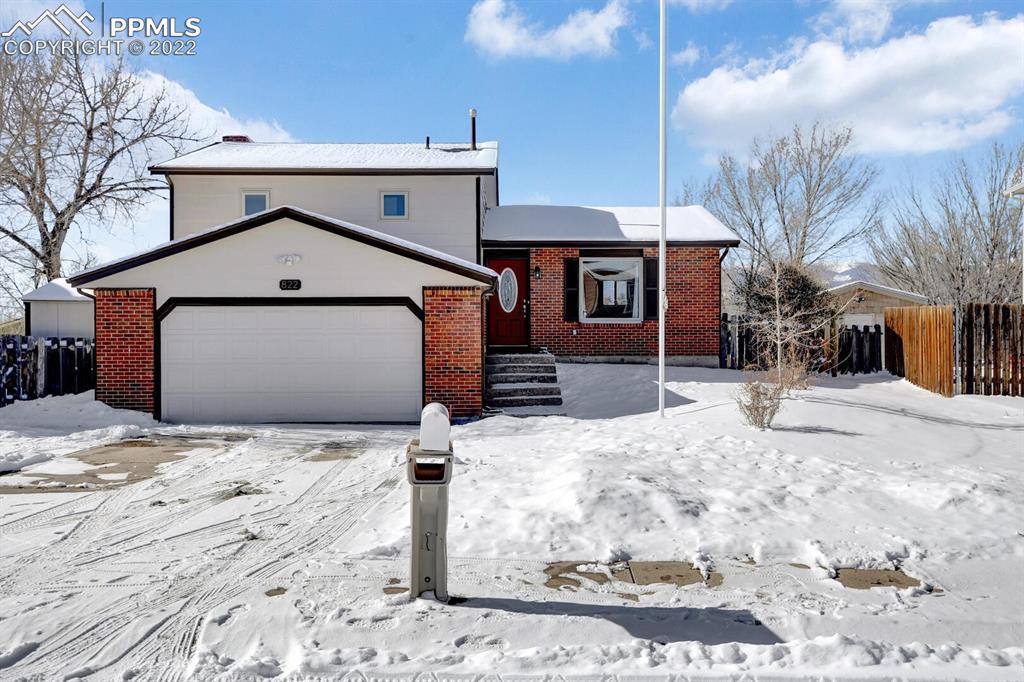 822 Badger Dr., Colorado Springs, CO 80916