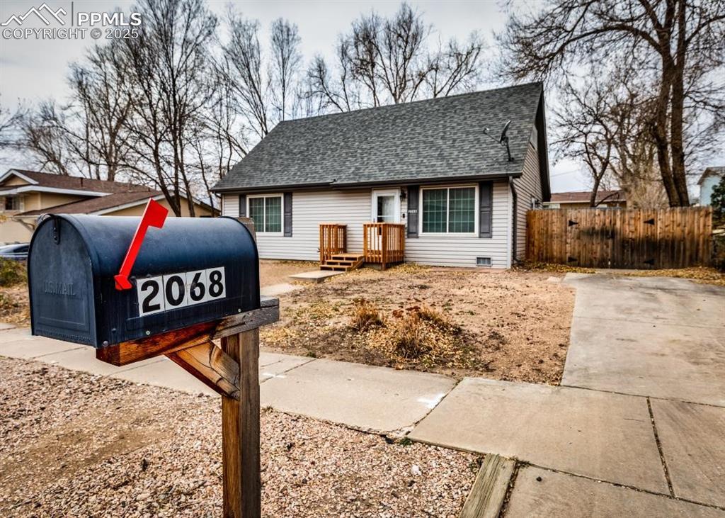 2068 Fernwood Dr., Colorado Springs, CO 80910