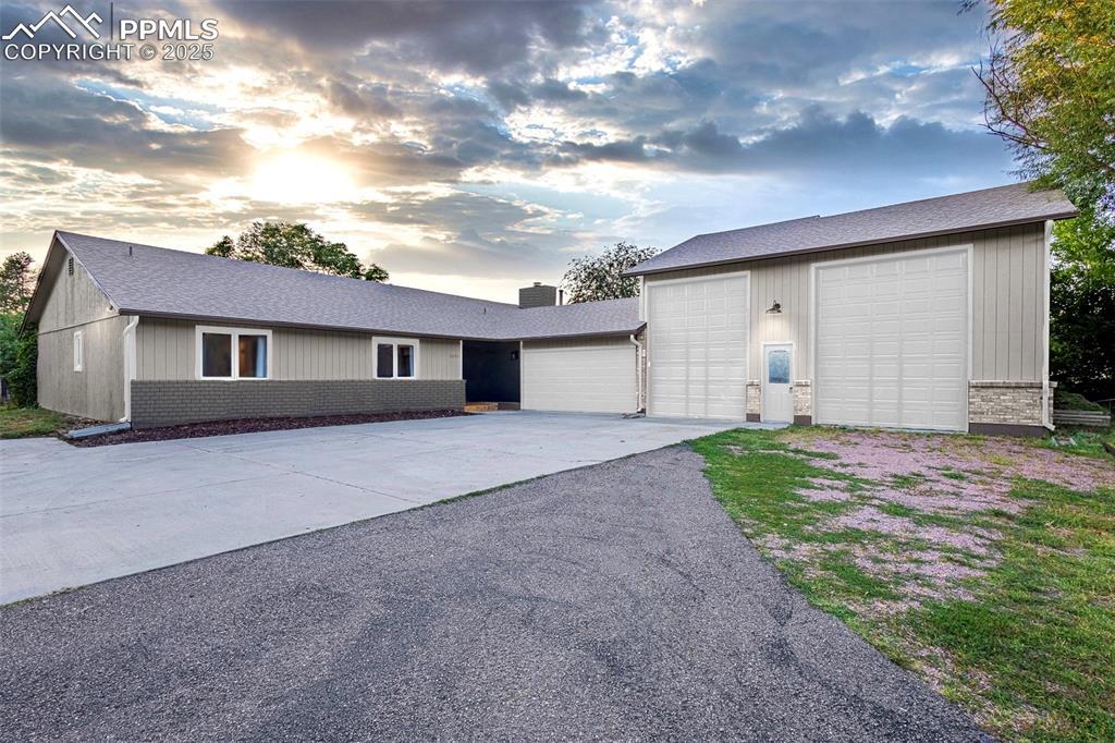 5050 Turquoise Dr., Colorado Springs, CO 80918