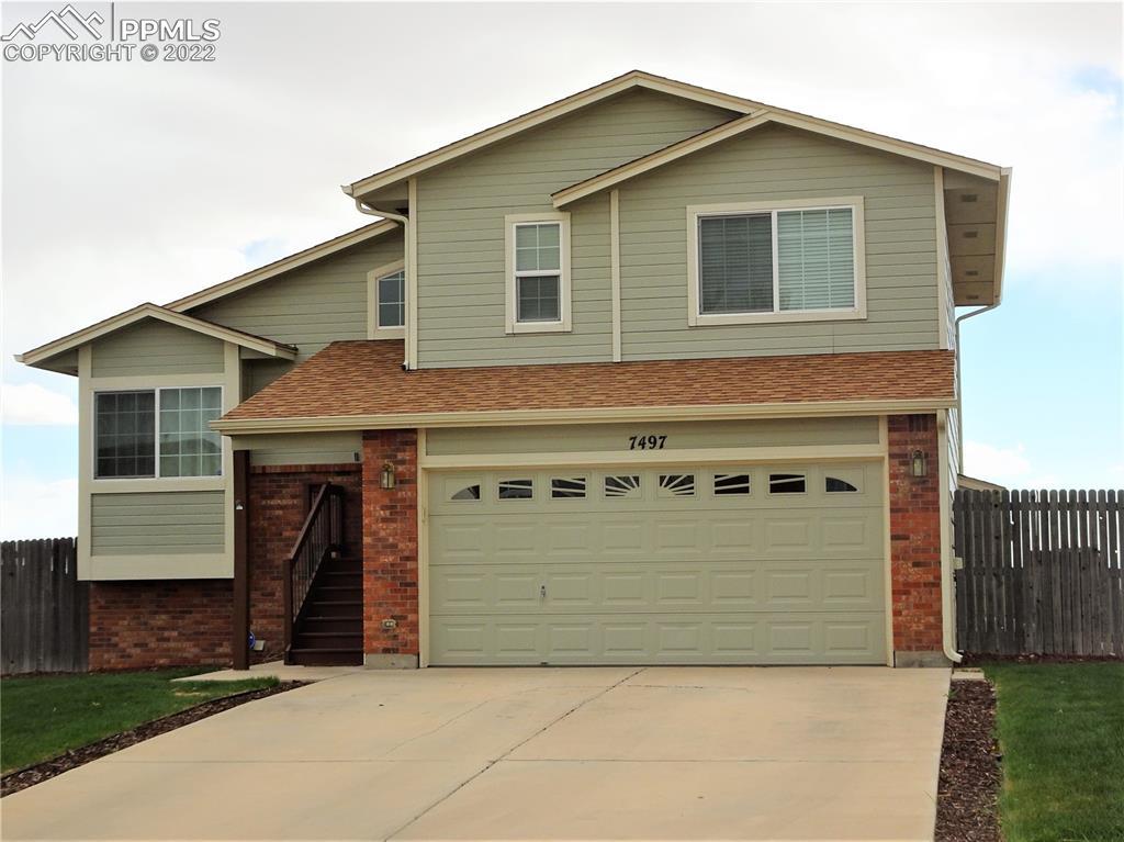 7497 Theresa Dr., Colorado Springs, CO 80925