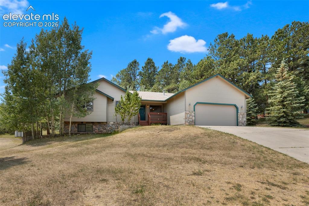 821 Red Eagle Ct., Woodland Park, CO 80863