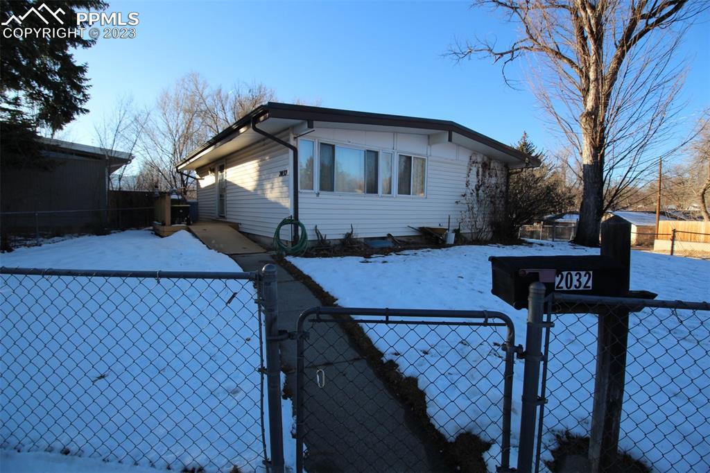 2032 Alpine Dr., Colorado Springs, CO 80909