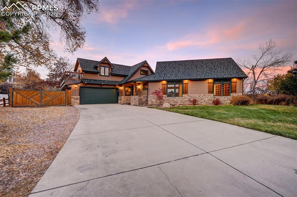 202 Rockledge Ct., Manitou Springs, CO 80829