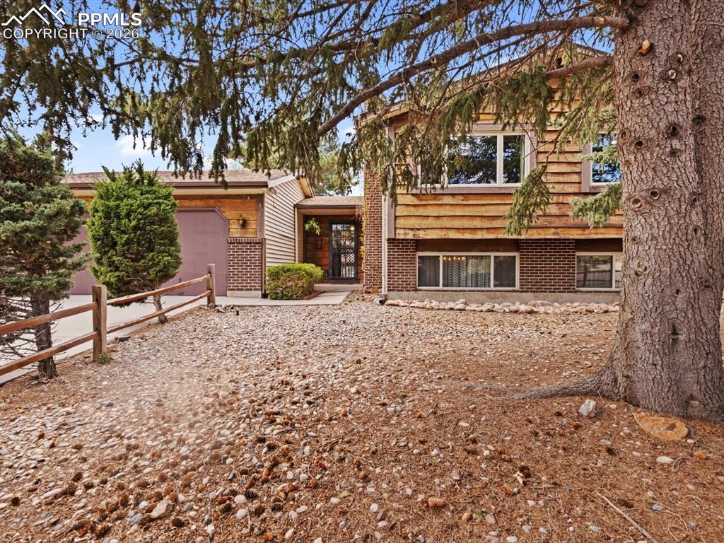 1110 Branding Iron Dr., Colorado Springs, CO 80915