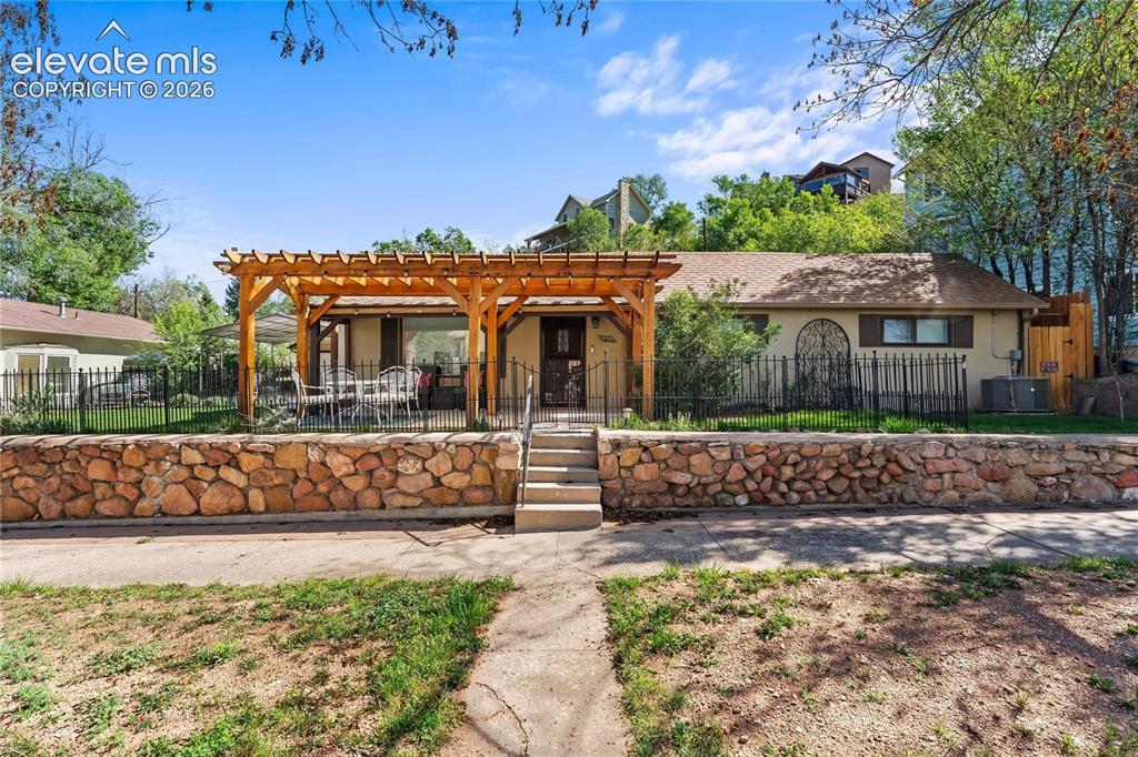 2706 W Pikes Peak Ave., Colorado Springs, CO 80904