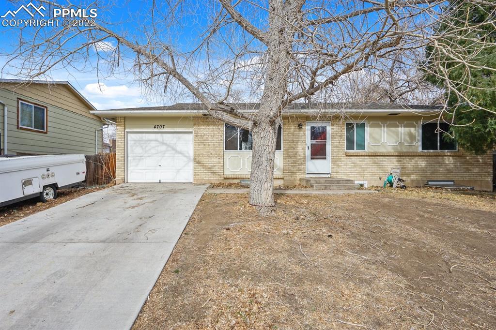 4707 La Cresta Dr., Colorado Springs, CO 80918