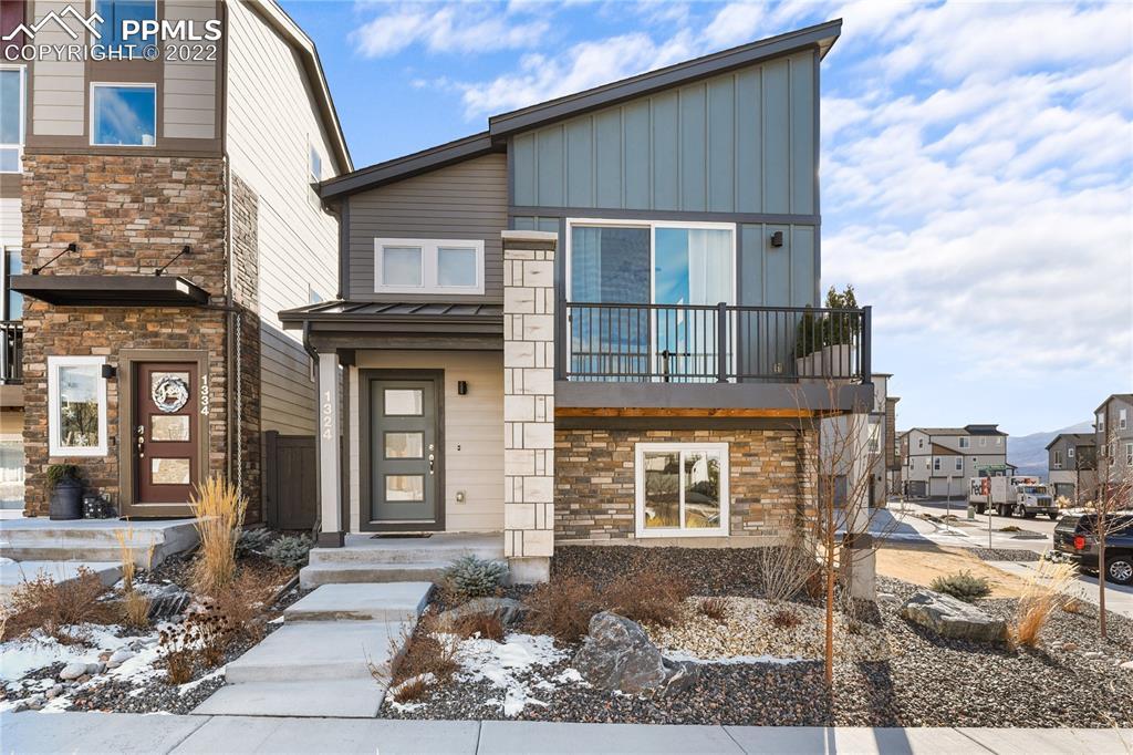 1324 Sunshine Valley Way, Colorado Springs, CO 80921