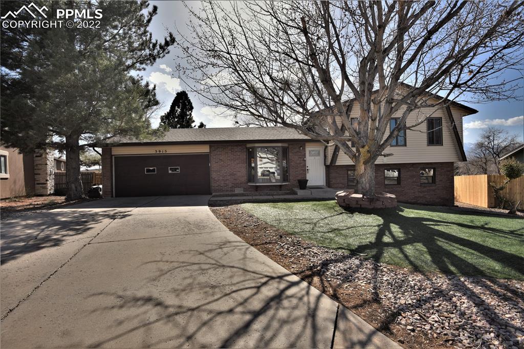 3915 S Ruskin Pl., Colorado Springs, CO 80910