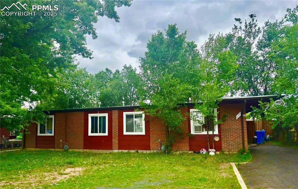 357 Fairway St., Colorado Springs, CO 80906