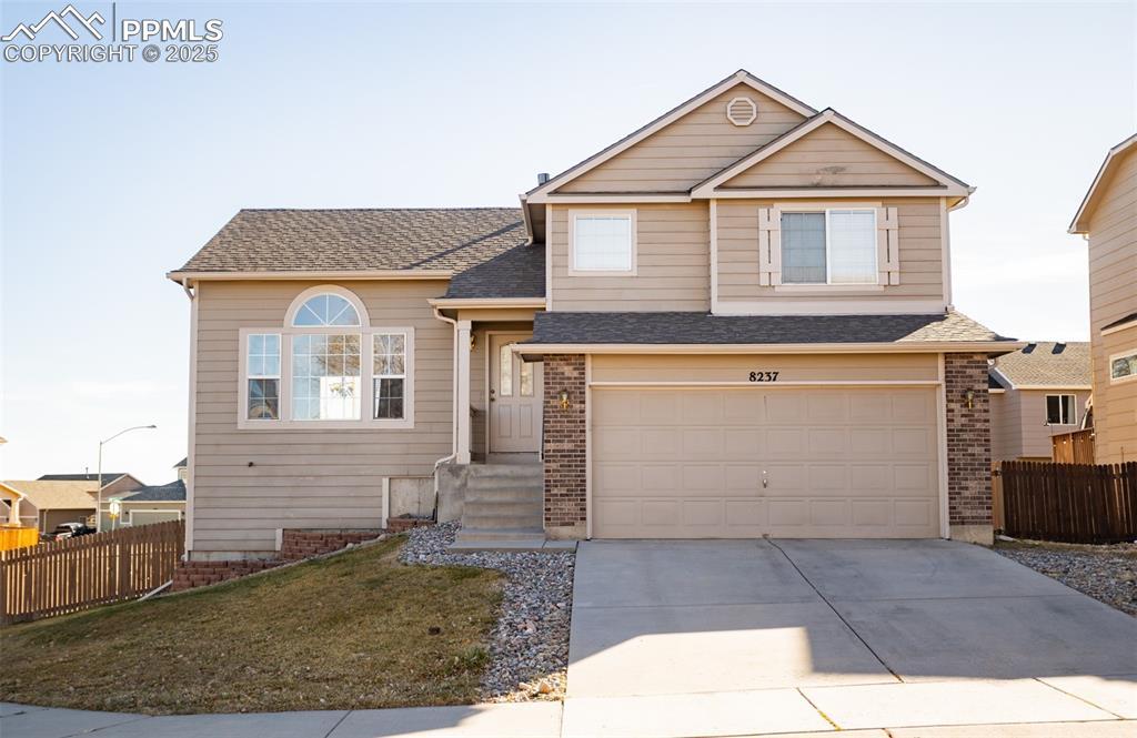 8237 Parkglen Dr., Fountain, CO 80817