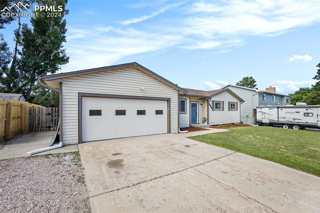 2415 Maroon Bells Ave., Colorado Springs, CO 80918