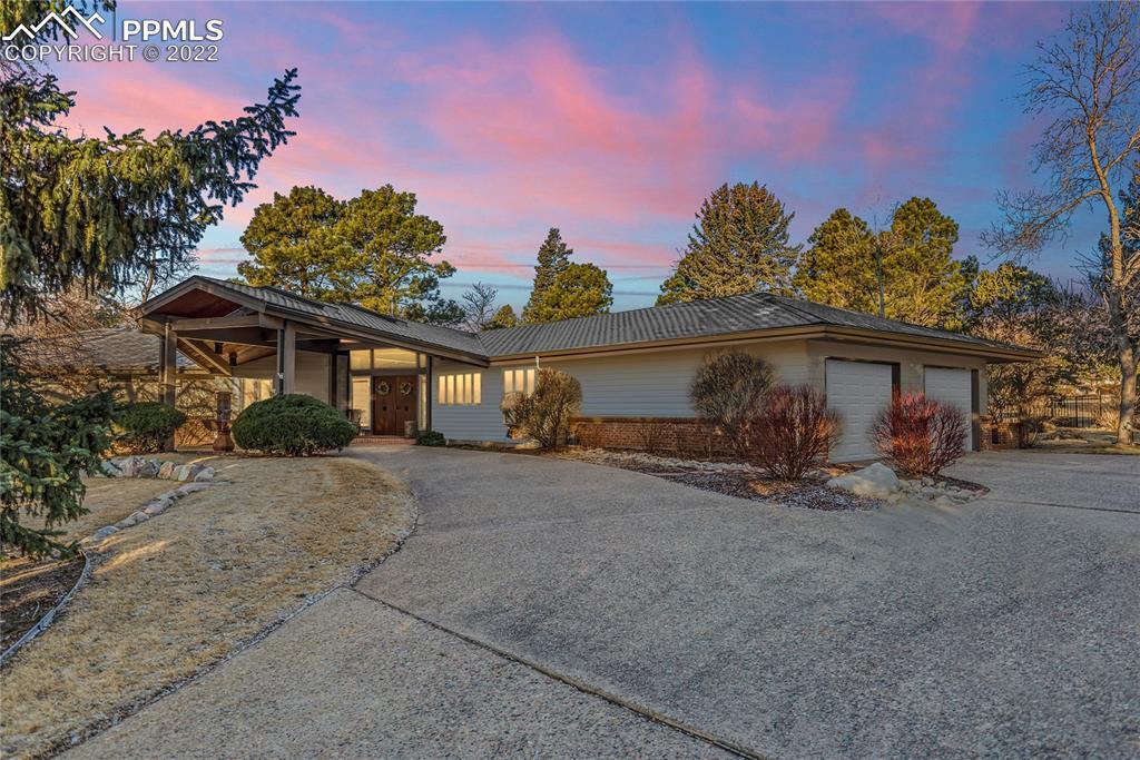 3290 Kissing Camels Dr., Colorado Springs, CO 80904