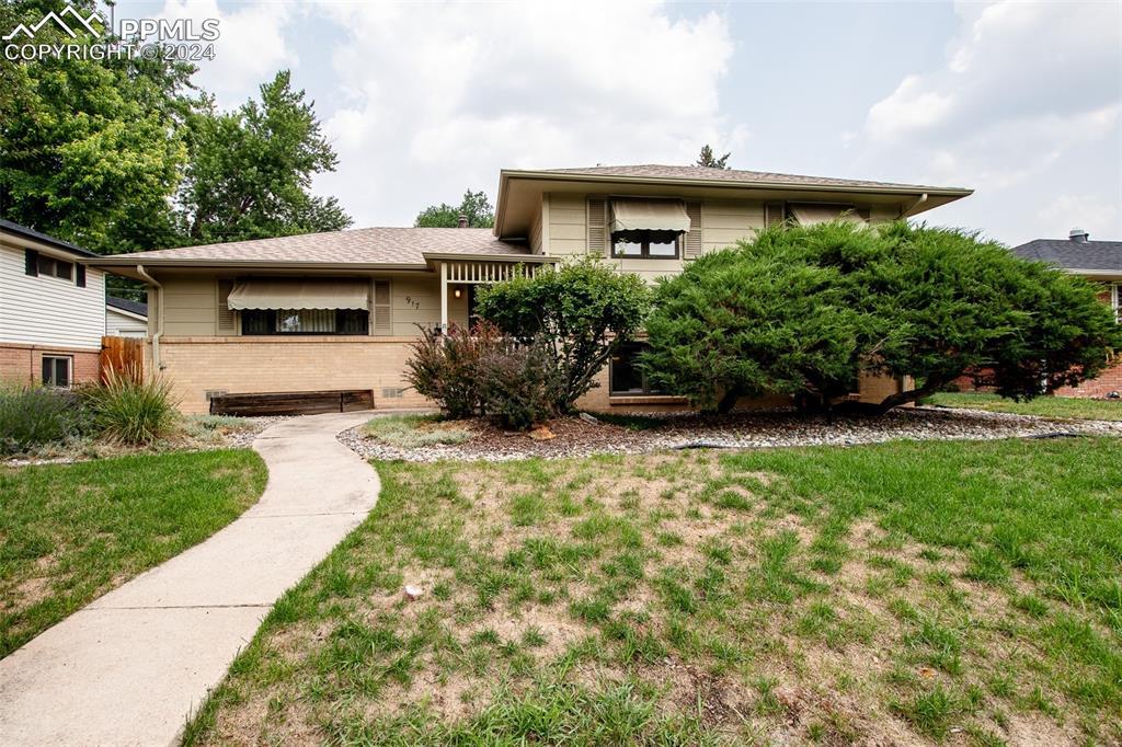 917 Westmoor Dr., Colorado Springs, CO 80904