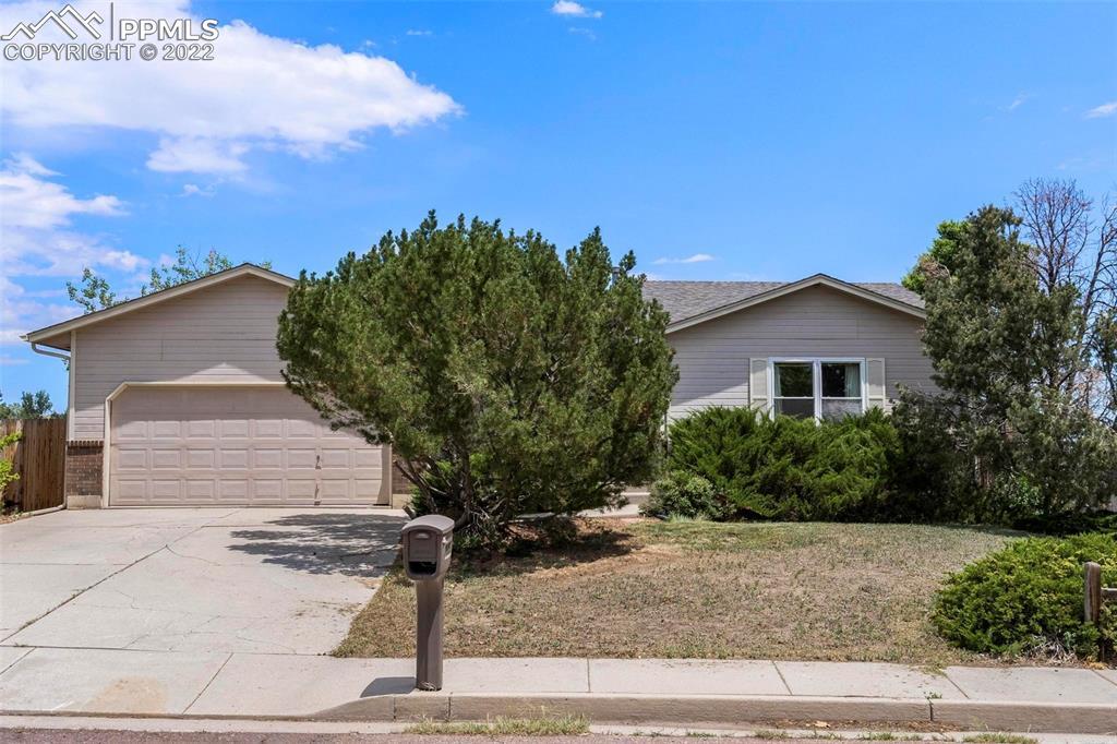 7835 Peninsula Dr., Colorado Springs, CO 80911