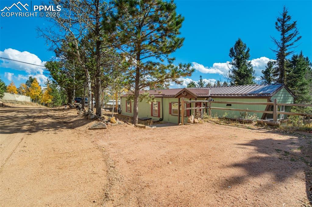 56 Daisy St., Woodland Park, CO 80863