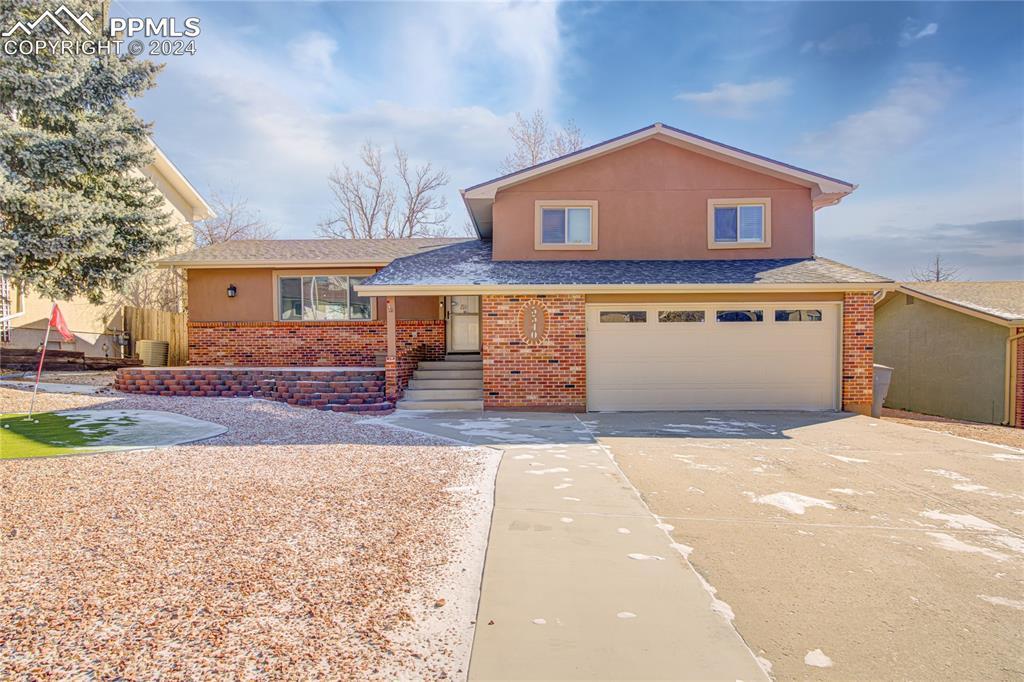 5540 Wagon Master Dr., Colorado Springs, CO 80917