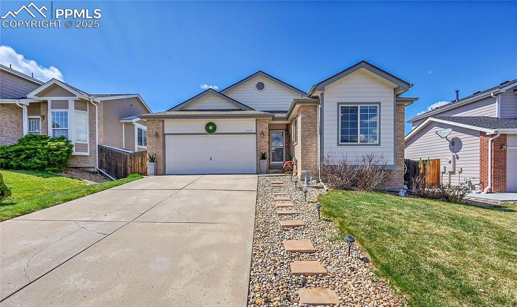 2409 S Halifax Way, Aurora, CO 80013