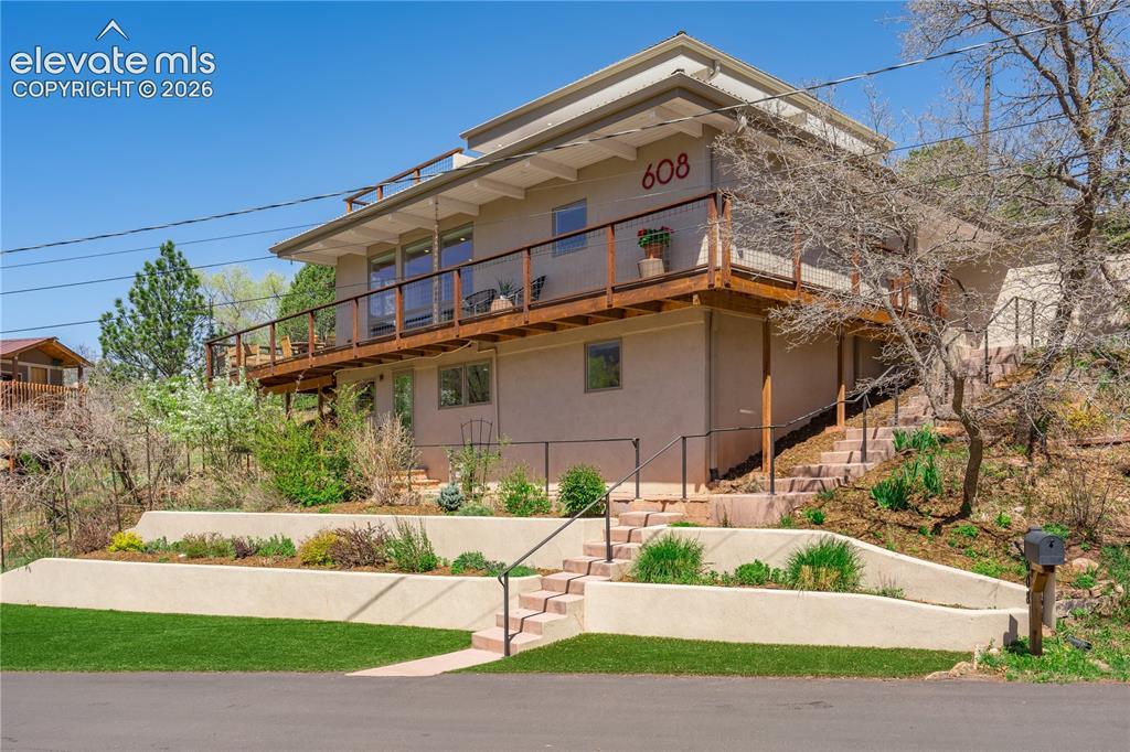 608 Columbia Ct., Colorado Springs, CO 80904