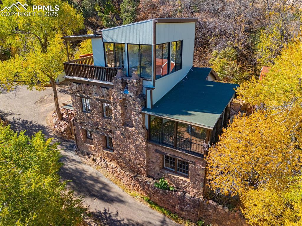10 Rock Hill Rd., Manitou Springs, CO 80829