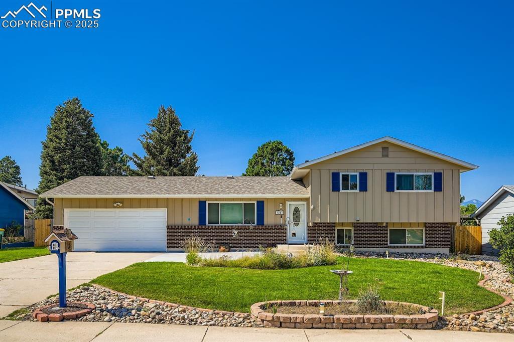 3243 Red Onion Cir., Colorado Springs, CO 80918