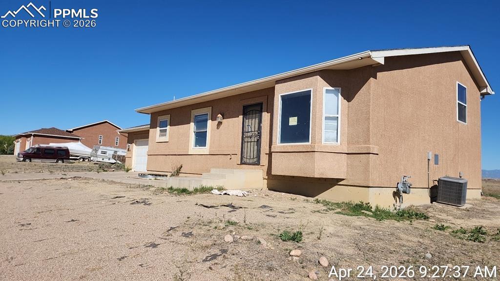1695 E Buffalo Ln., Pueblo, CO 81007