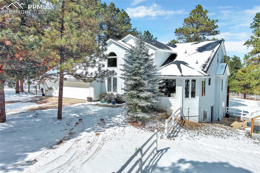 19910 Elk Creek Dr., Colorado Springs, CO 80908