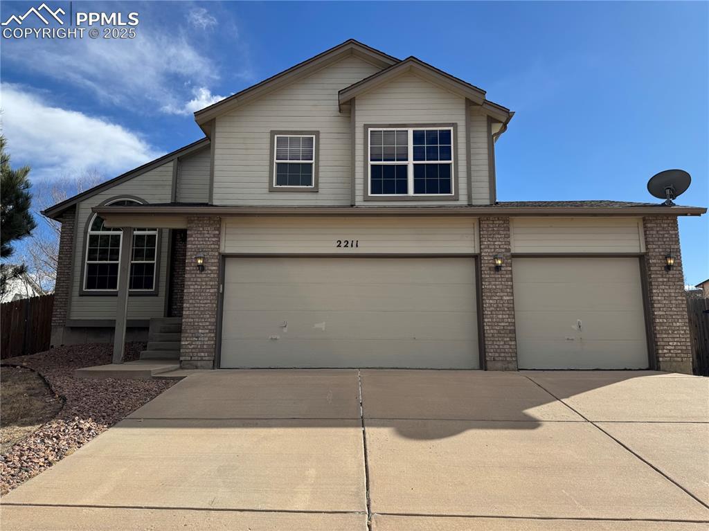 2211 Pinyon Jay Dr., Colorado Springs, CO 80951
