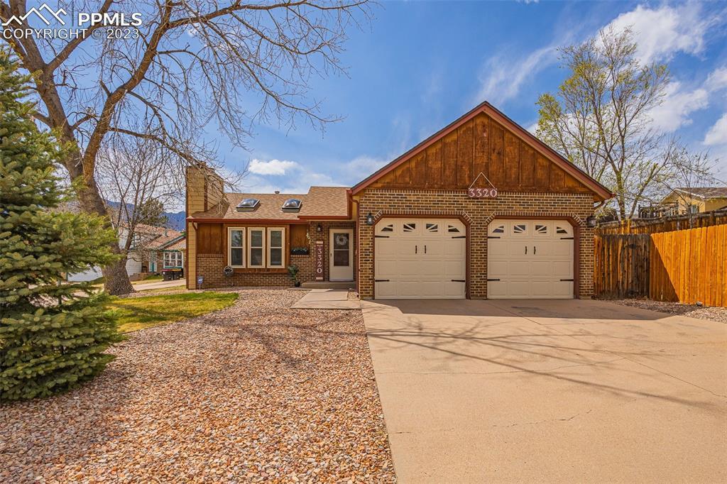 3320 Ash Hopper Ln., Colorado Springs, CO 80906