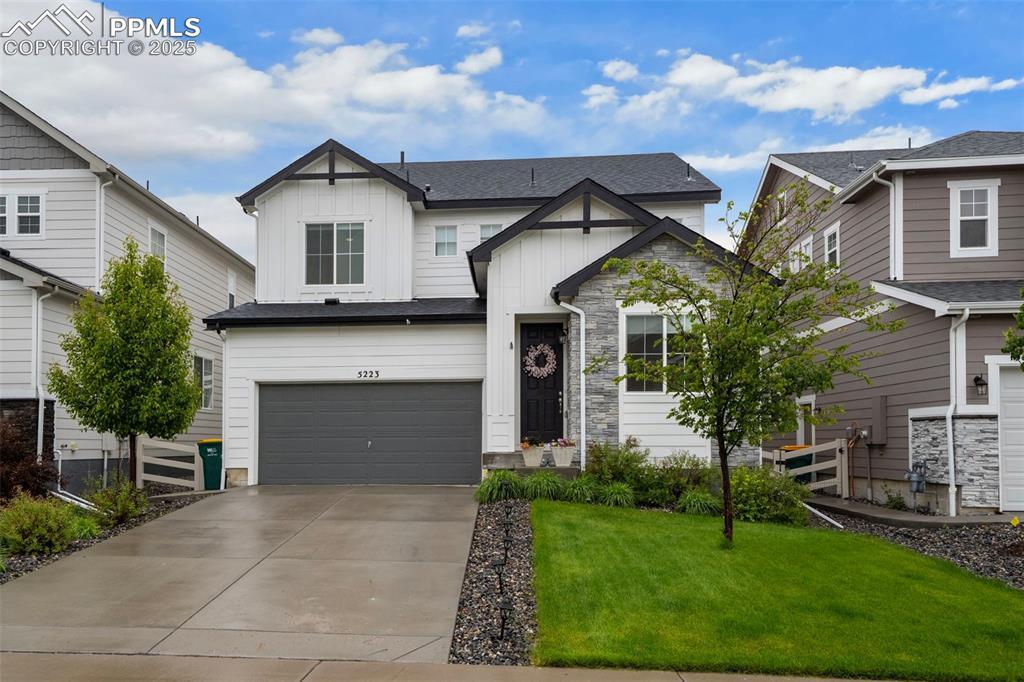5223 Gray Wolf Ln., Castle Rock, CO 80104