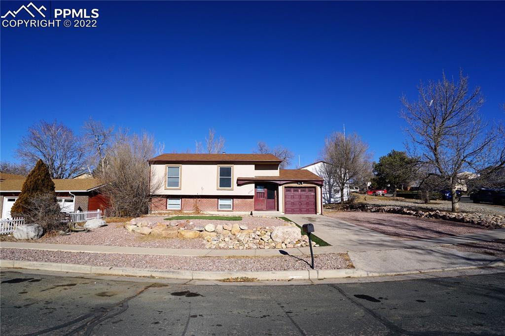 4734 Frost Dr., Colorado Springs, CO 80916