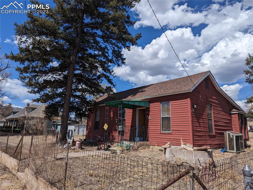 22 W Mill St., Colorado Springs, CO 80903