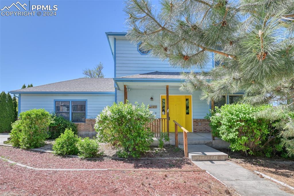 1235 Arizona Sun Grove, Colorado Springs, CO 80909