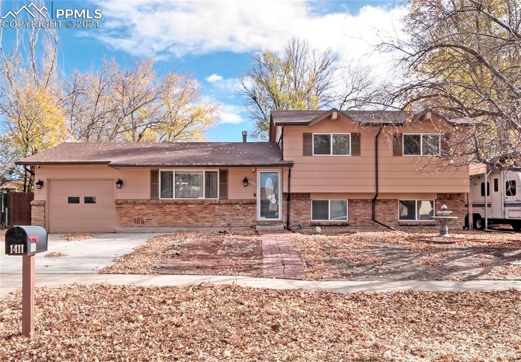 1411 Fetterman Dr., Colorado Springs, CO 80915