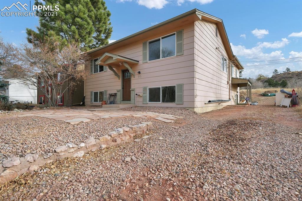 915 N 18th St., Colorado Springs, CO 80904