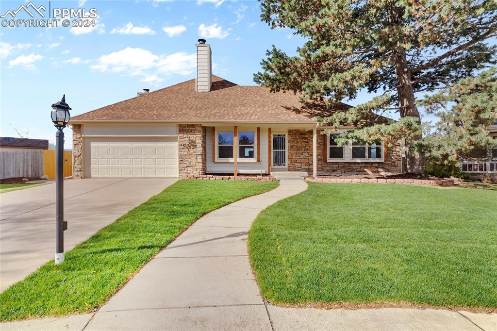 7570 Conifer Dr., Colorado Springs, CO 80920