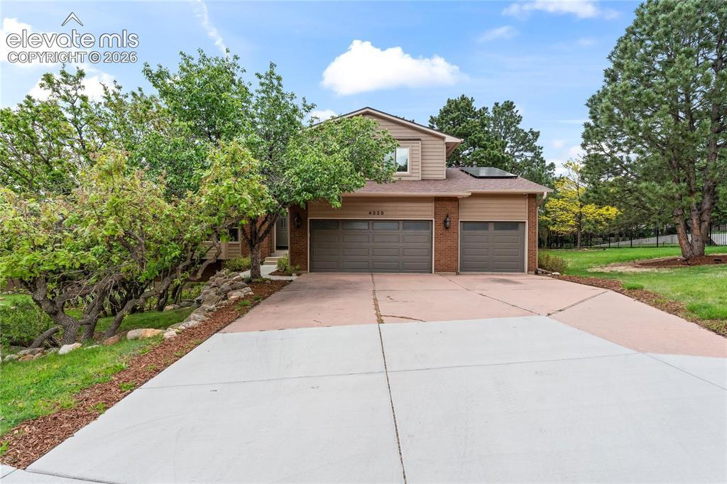 4325 Star Ranch Rd., Colorado Springs, CO 80906