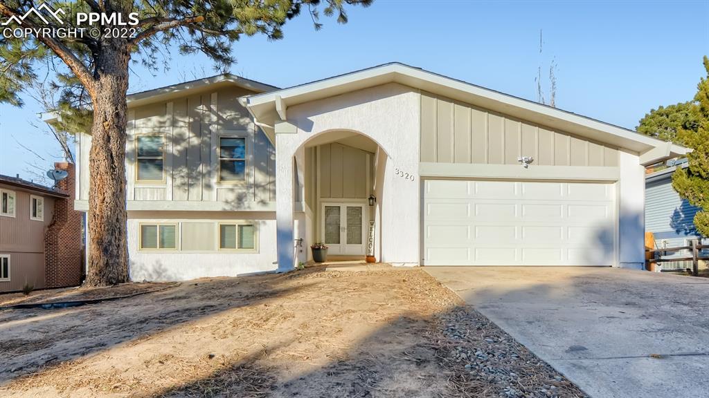 3320 Bell Mountain Dr., Colorado Springs, CO 80918