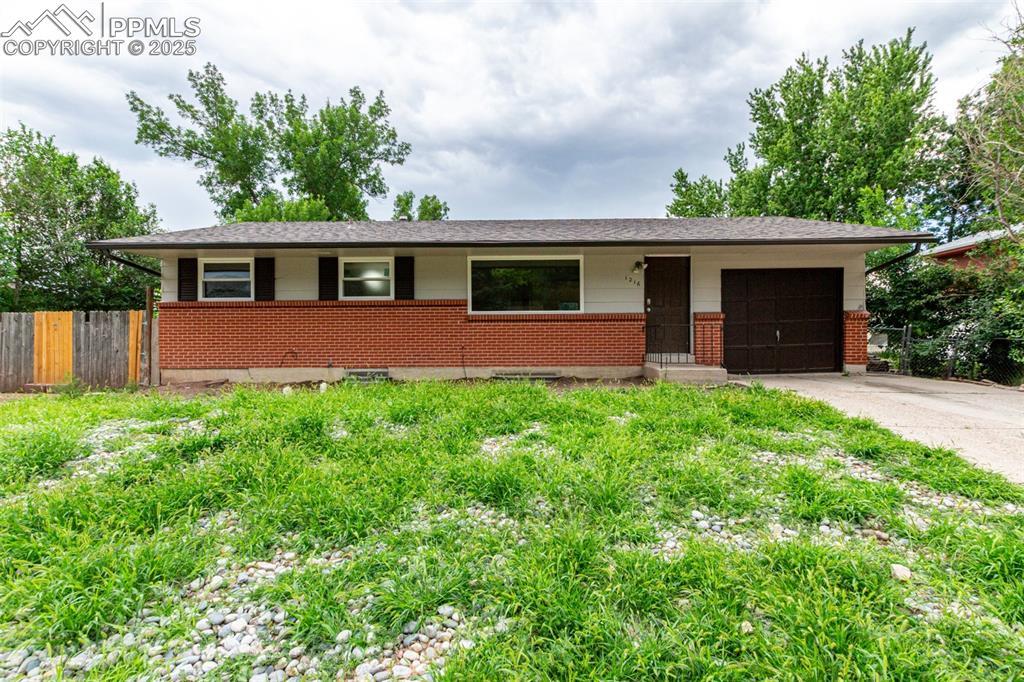 1216 Osgood Rd., Colorado Springs, CO 80915