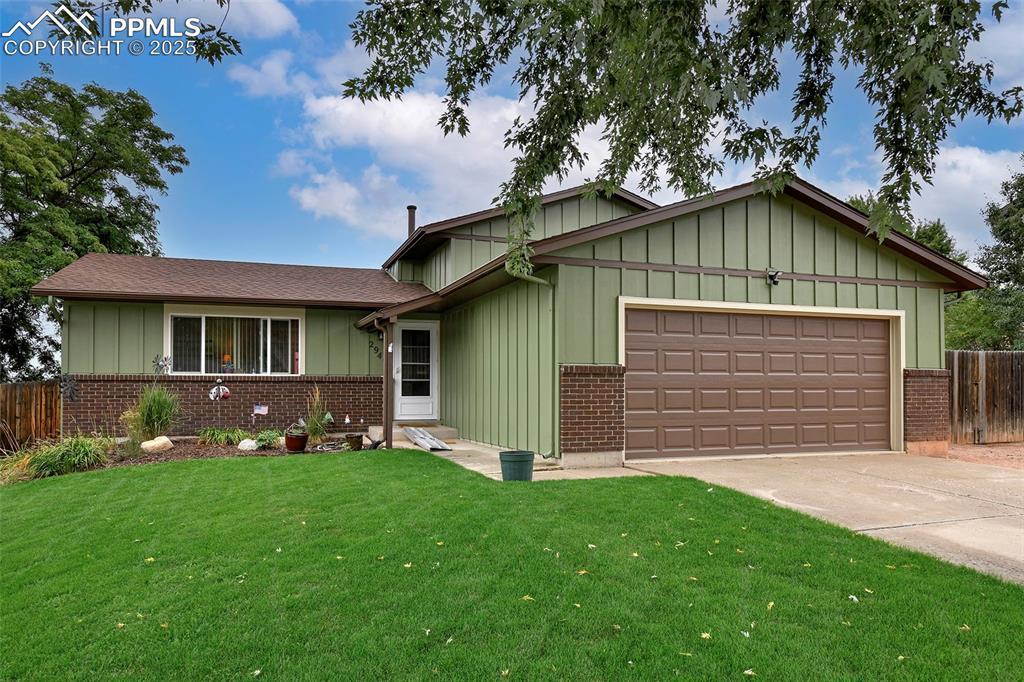 2940 Purgatory Dr., Colorado Springs, CO 80918