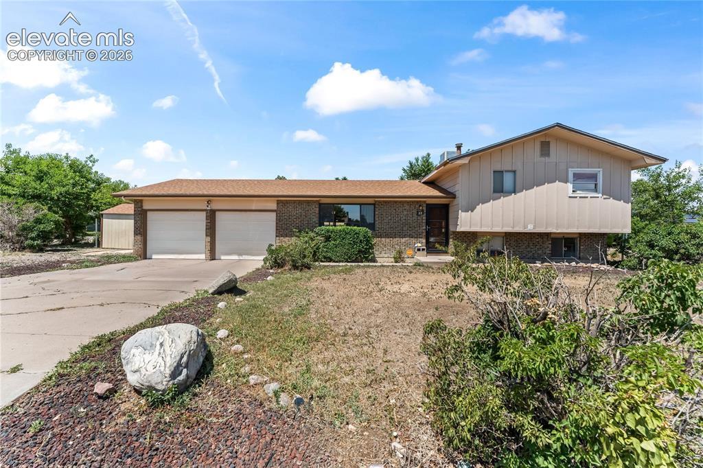 22 Heatherwood Ln., Pueblo, CO 81008