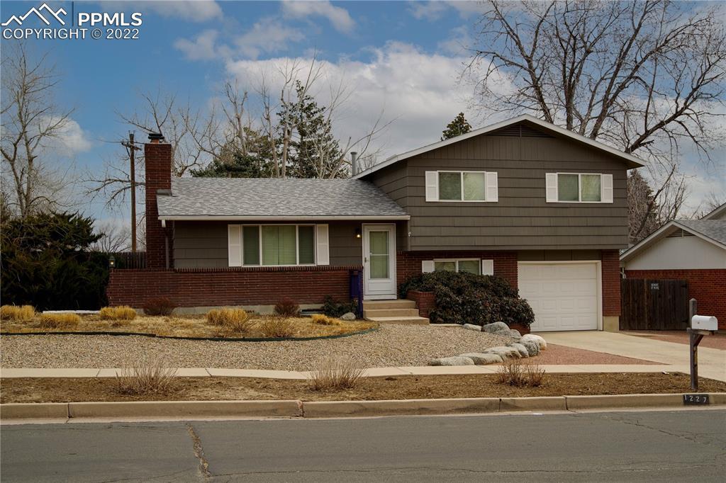 1227 Querida Dr., Colorado Springs, CO 80909